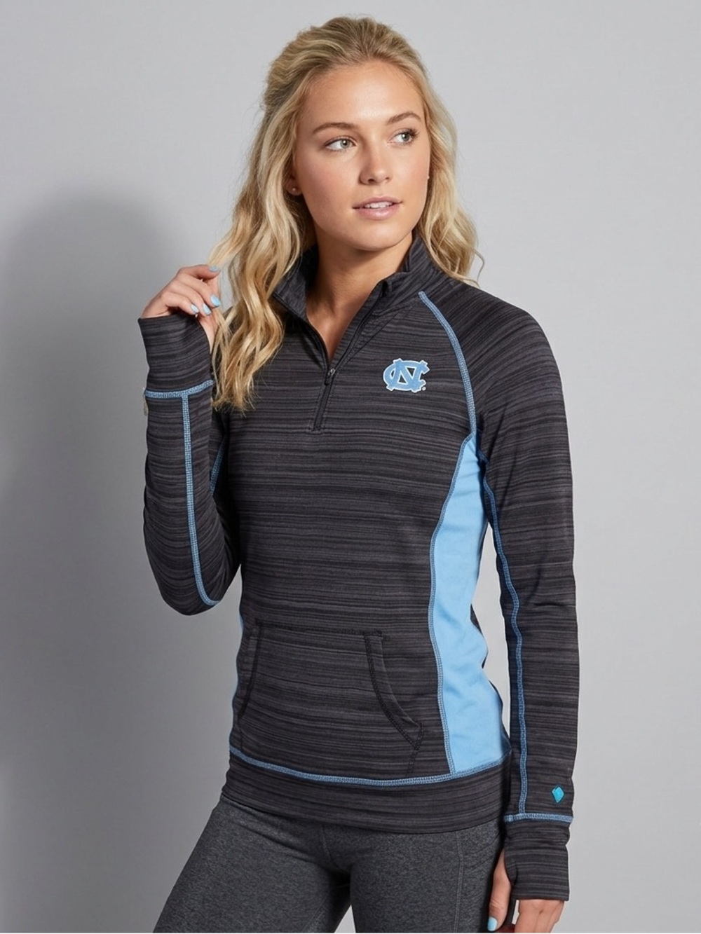 Women’s Colosseum Charcoal Gray Pullover, North Carolina, Size Medium